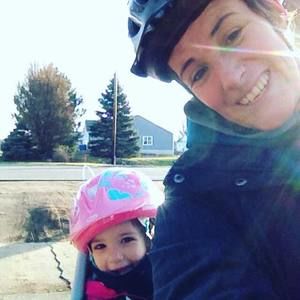 Meet your Posher, Lara